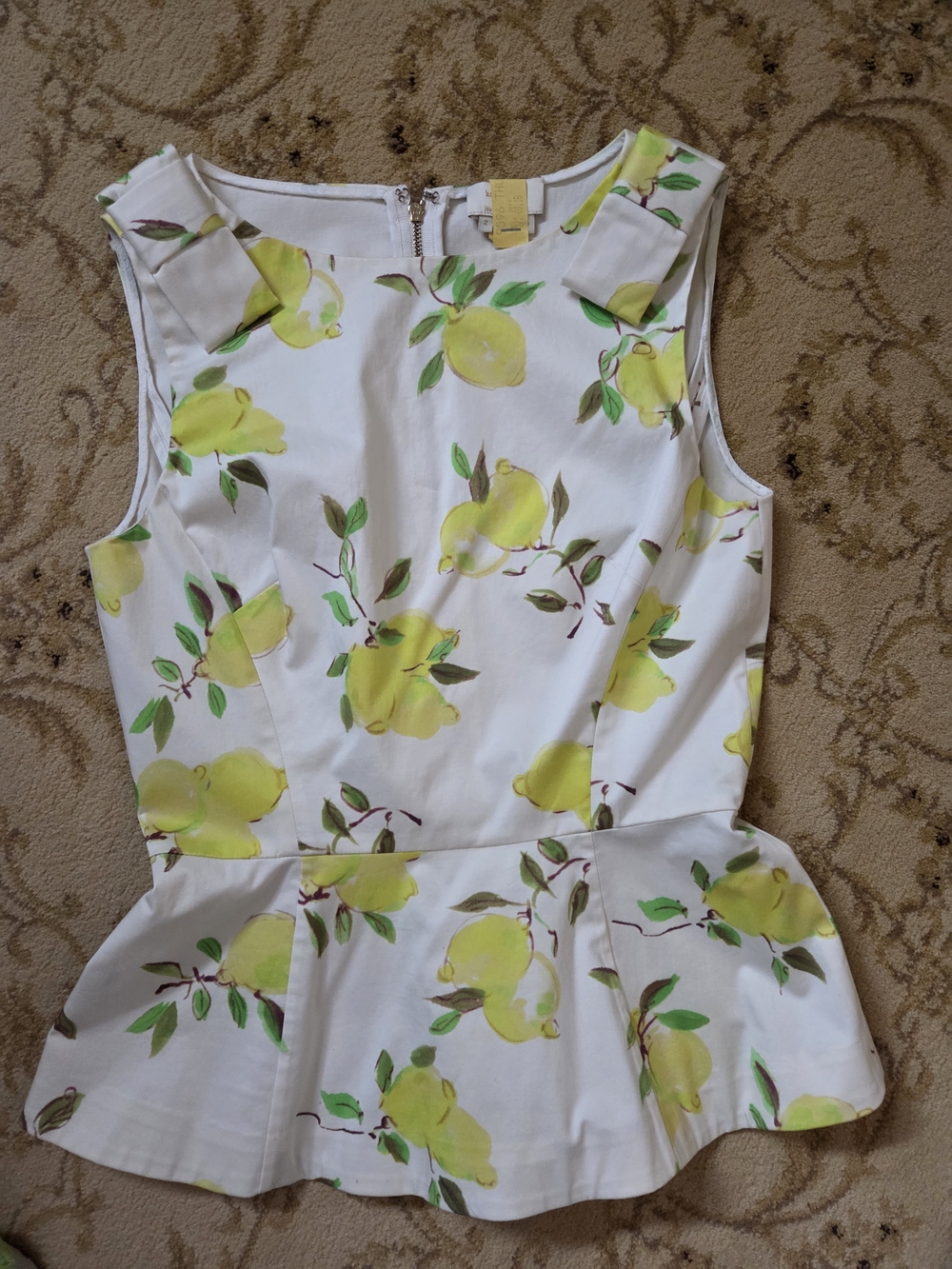 kate Spade Sleeveless White Top with Lemon Print, Size 2